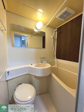 ReDEAL国立WESTの物件内観写真